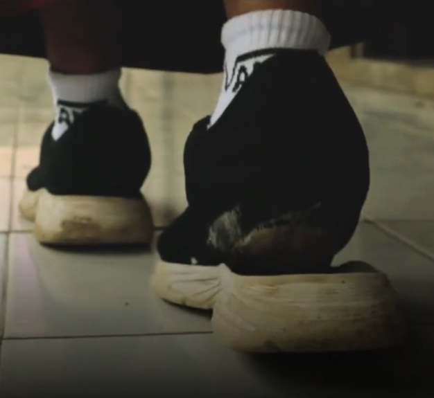 Kondisi Sepatu Dinda